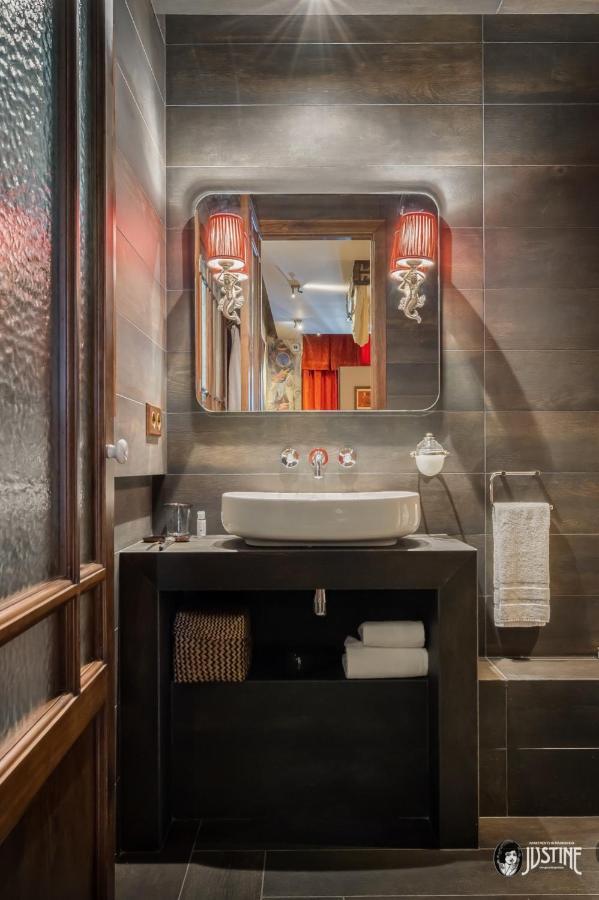 Suite Opium Den By Justine Apartments Apartamento Turistico En Madrid Rio エクステリア 写真